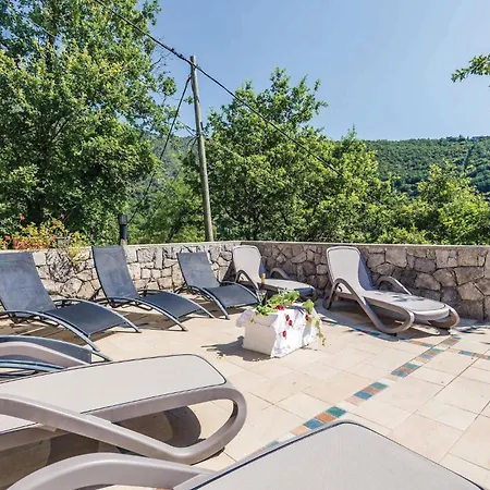 1 Bedroom Awesome In