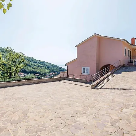 Lejlighed Cozy In Mošćenička Draga