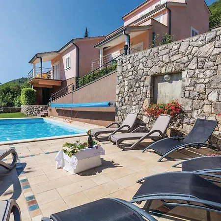 Apartment 1 Bedroom Awesome In Moscenicka Draga